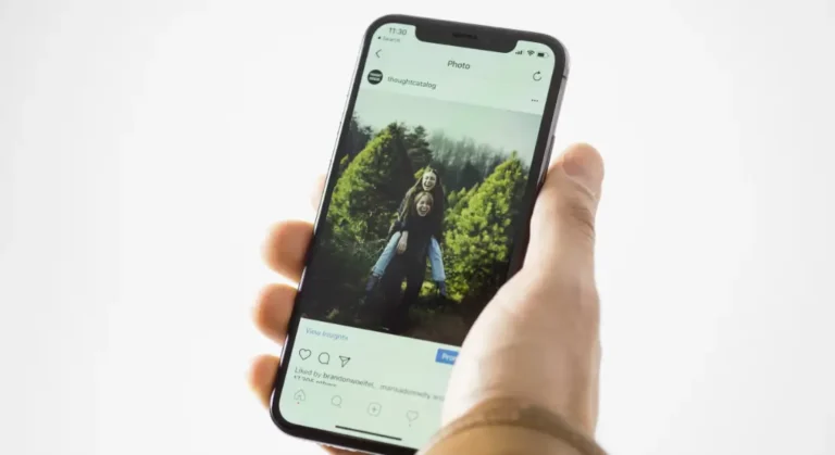 How to Change Brightness on iPhone ? | Comprehensive Guide 2024